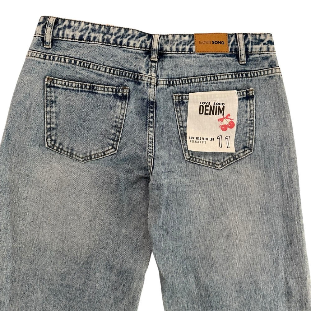 Love Soho Relaxed Fit Low Rise Wide Leg Denim Size 11 NWT - Picture 9 of 17